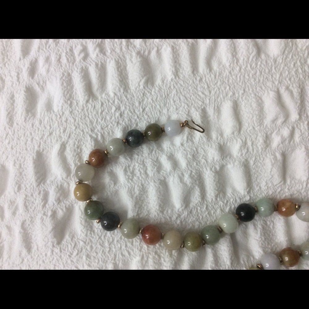 14k Multi-Color Jade - Picture 3 of 3